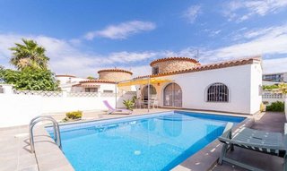 Chalet en venta en Santa Margarida en Roses