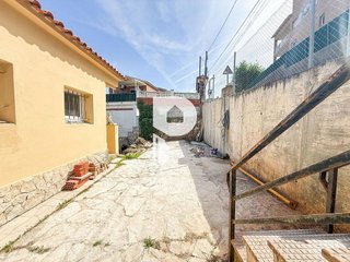 Chalet en venta en Sant Vicenç dels Horts
