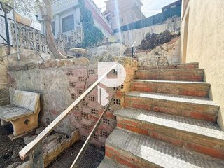 Chalet en venta en Sant Vicenç dels Horts