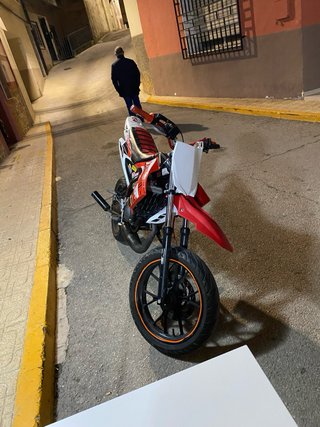 Moto 49cc Roja
