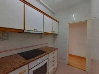 Piso en venta en El Camp de l'Arpa del Clot en Barcelona
