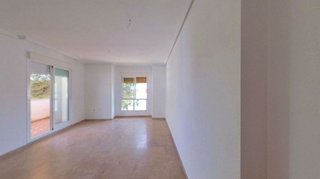 Piso en venta en Puerto Marina en Benalmádena