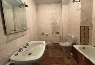 Piso en venta en Plaza España - Villa Pilar - Reyes Católicos - Vadillos en Burgos