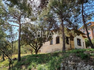 Chalet en venta en Vistahermosa en Alicante