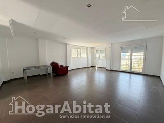Casa adosada en venta en Benaguasil