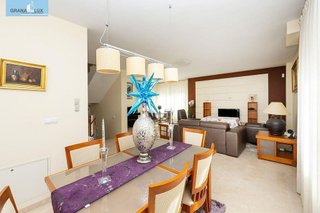 Chalet en venta en Zubia (La)