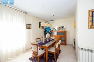 Chalet en venta en Zubia (La)