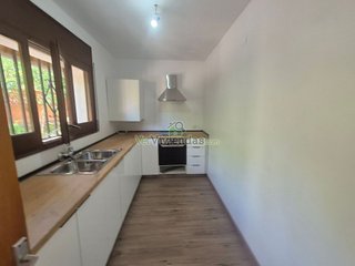 Chalet en venta en Vallirana