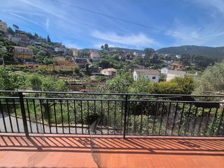 Chalet en venta en Vallirana