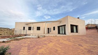 Chalet en venta en Aspe