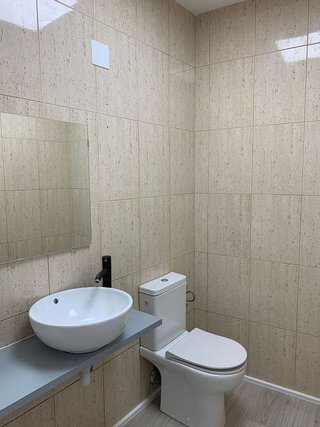 Local comercial en alquiler en Benalúa en Alicante