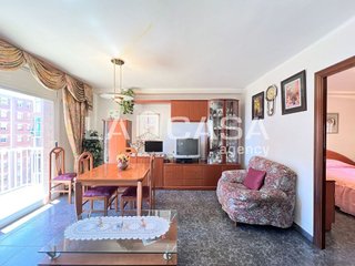 Piso en venta en Artigas - Llefià en Badalona