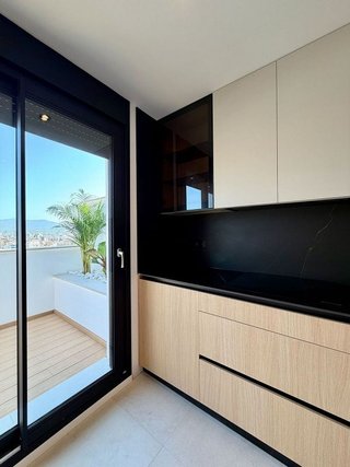 Ático en venta en Parque Mediterráneo - Santa Paula en Málaga