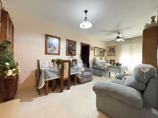 Piso en venta en Lucena