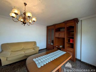 Piso en venta en Linares