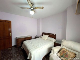 Piso en venta en Linares