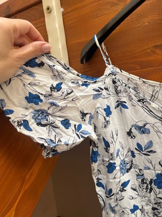 Vestito lungo floreale bianco e blu