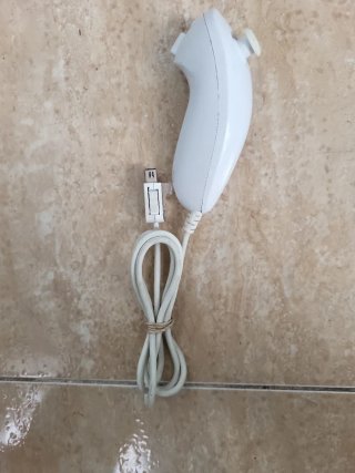 Accesorios Nintendo Wii: Mando y Sensor