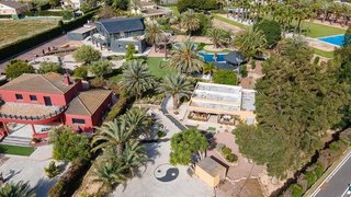 Chalet en venta en Las Bayas en Elche