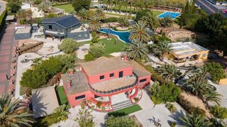 Chalet en venta en Las Bayas en Elche