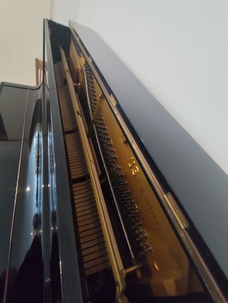 Piano Yamaha U3 Profesional Japonés