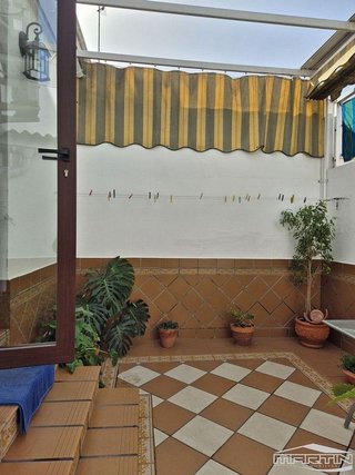 Casa adosada en venta en Lucena