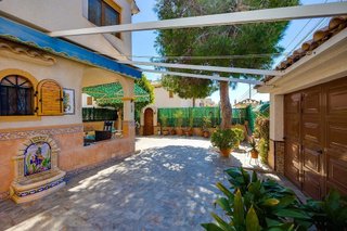 Chalet en venta en Nueva Torrevieja - Aguas Nuevas en Torrevieja