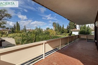 Chalet en venta en Cájar