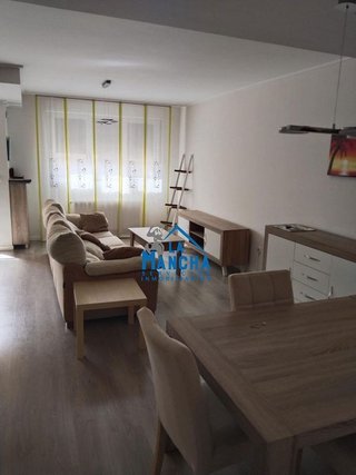 Casa adosada en venta en Hermanos Falcó - Sepulcro Bolera en Albacete