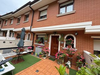 Casa adosada en venta en Castro en Castro Urdiales