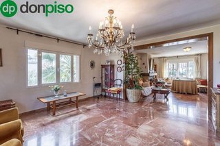 Chalet en venta en Ogíjares