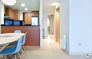 Piso en venta en Port Esportiu - Puig Rom - Canyelles en Roses