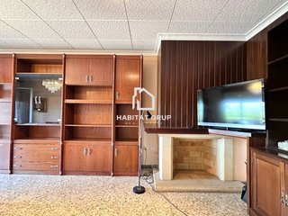 Piso en venta en Bisbal d´Empordà, La