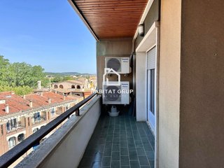 Piso en venta en Bisbal d´Empordà, La