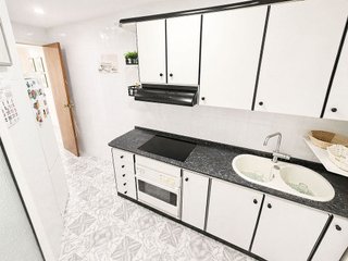 Piso en venta en Santa Rosa - Can Mariner en Santa Coloma de Gramanet