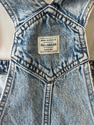Peto vaquero Pull&Bear Talla S  Niña 14