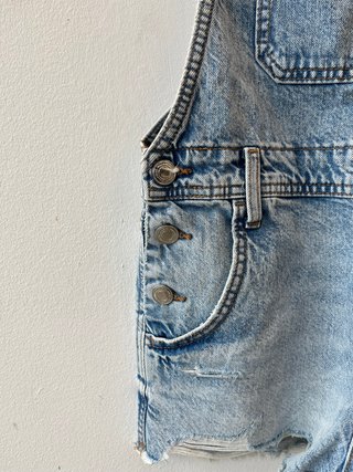 Peto vaquero Pull&Bear Talla S  Niña 14