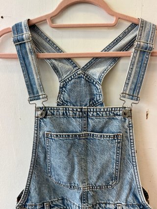 Peto vaquero Pull&Bear Talla S  Niña 14