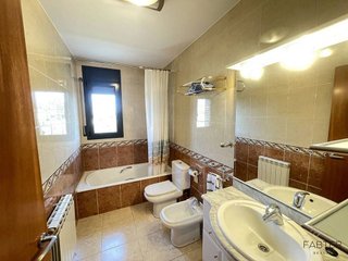 Casa adosada en venta en Sant Feliu de Codines