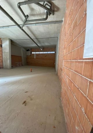 Local comercial en alquiler en Ensanche en Pamplona