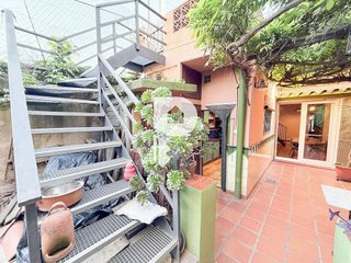 Casa adosada en venta en Sant Vicenç dels Horts