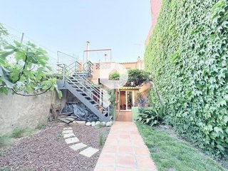 Casa adosada en venta en Sant Vicenç dels Horts