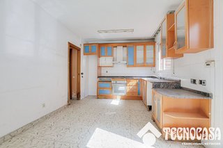 Casa pareada en venta en Montcada Centre - La Ribera en Montcada i Reixac