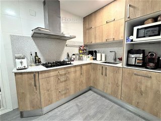 Piso en venta en Ca n'Aurell en Terrassa