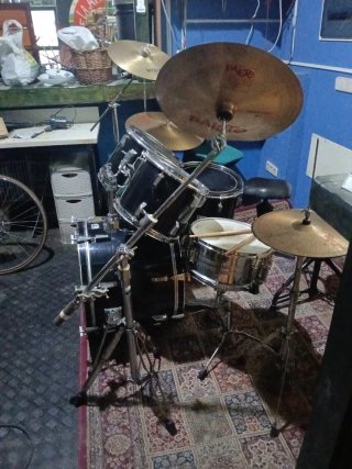Batería Tama Rockstar