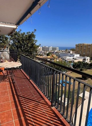 Piso en venta en Montemar en Torremolinos