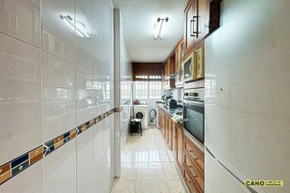 Piso en venta en San Luis en Almería