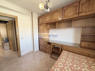Piso en venta en Zarzaquemada en Leganés