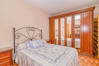 Piso en venta en Polígono Cartuja – La Paz en Granada