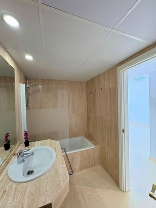 Piso en venta en Elviria en Marbella